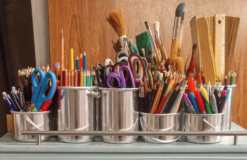 5 Must-Have Art Supplies Every Beginner Should Own